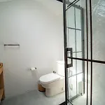 Club-e Otel 4*