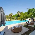 Club-e Otel Fethiye