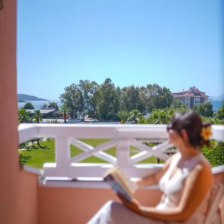 Club-e Szálloda Fethiye