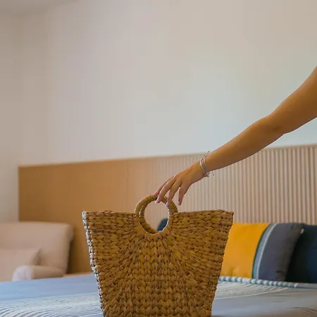 Hotel Club-e
